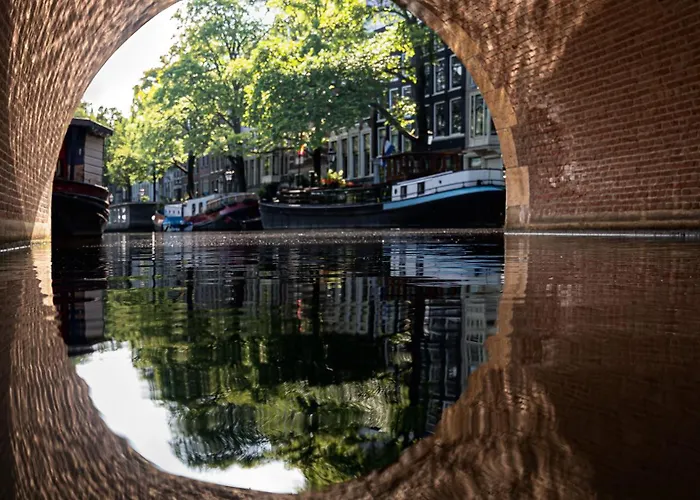 Skinny Bridge Boutique Amsterdam